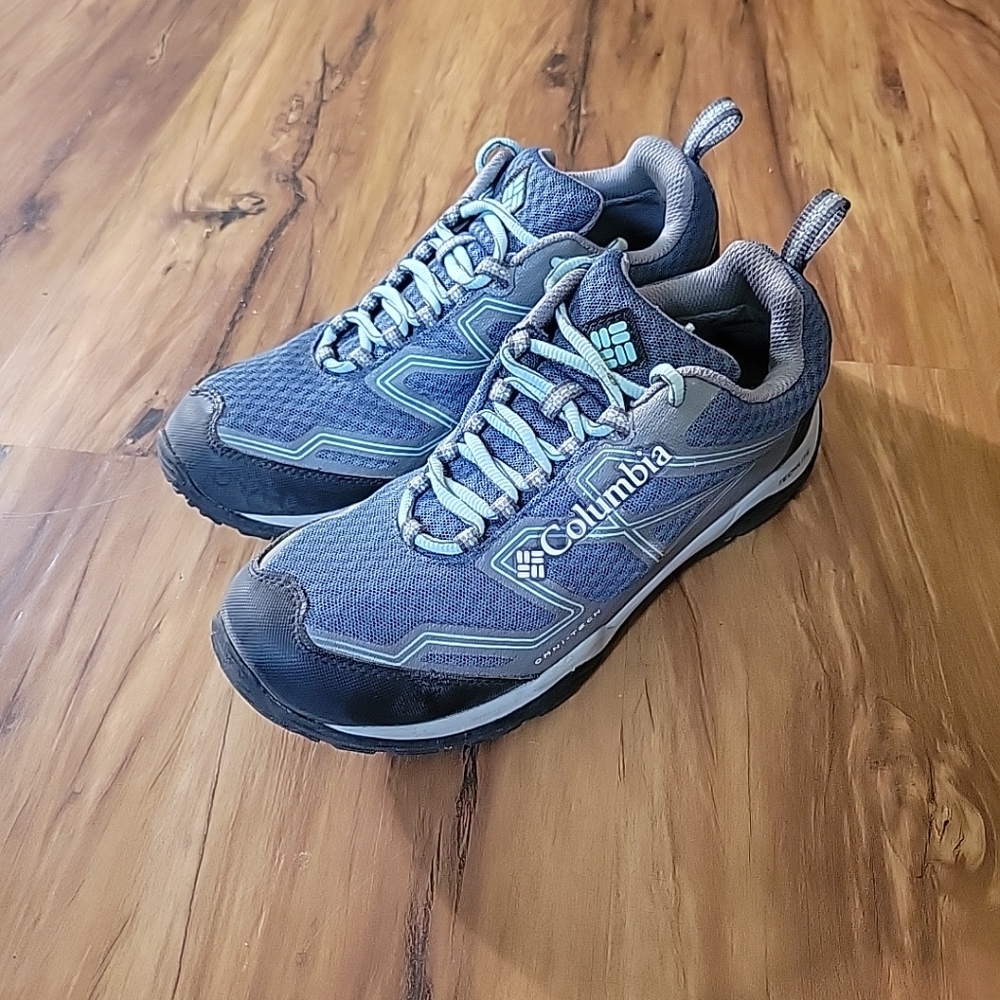 Columbia Blue Sneakers Sporty Comfort Design
